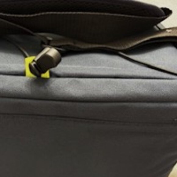 Coleman navy soft sided insulated cooler "Xpand" NWT - Picture 6 of 13